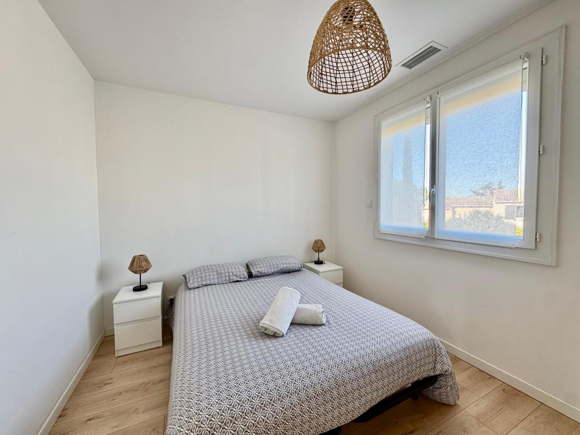 Maison Cosy / Proche Lac Le Cres ภายนอก รูปภาพ